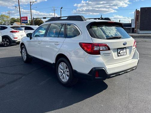 2019 Subaru Outback 2.5i