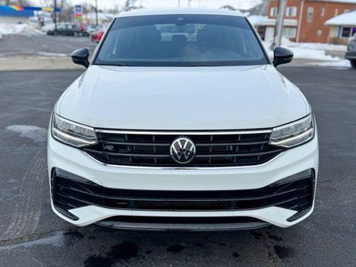 2022 Volkswagen Tiguan 2.0T SE R-Line Black 4MOTION