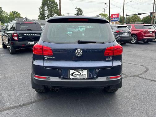 2016 Volkswagen Tiguan SE
