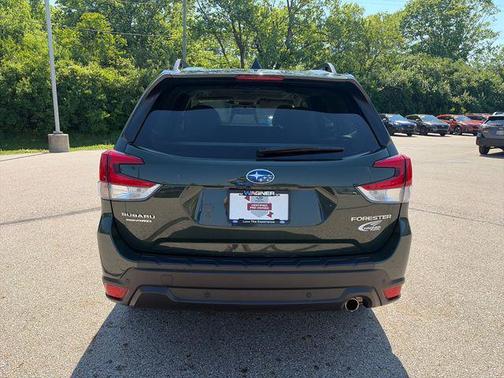 Cascade Green Silica 2024 Subaru Forester Limited