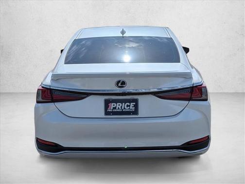 Eminent White Pearl 2021 Lexus ES 250 Base