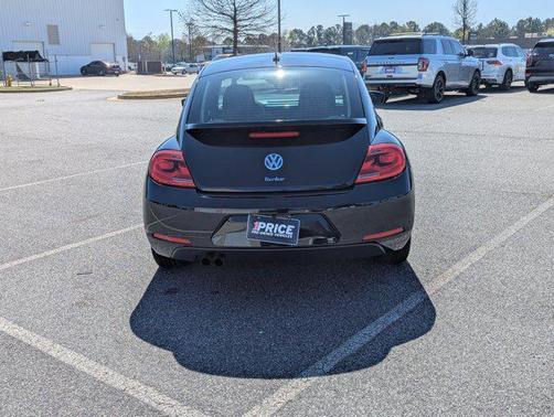 2016 Volkswagen Beetle 1.8T Wolfsburg Edition w/PZEV