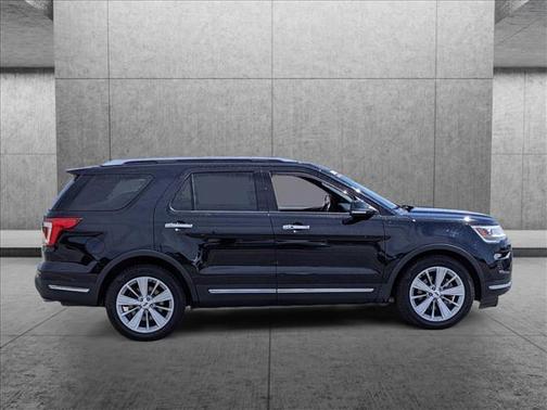 Photo 5 of 27 of 2018 Ford Explorer Limited