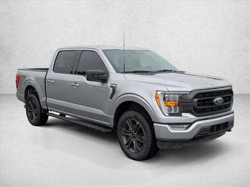 Iconic Silver Metallic 2023 Ford F-150 XLT