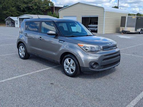 Titanium Gray 2018 Kia Soul Base