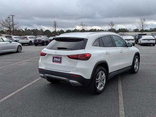 2022 Mercedes-Benz GLA 250 Base