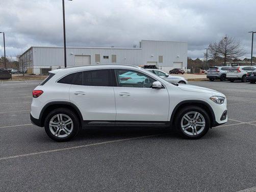 2022 Mercedes-Benz GLA 250 Base
