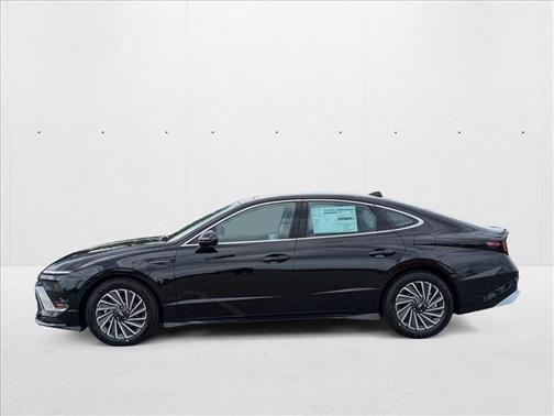 2024 Hyundai SONATA Hybrid Limited