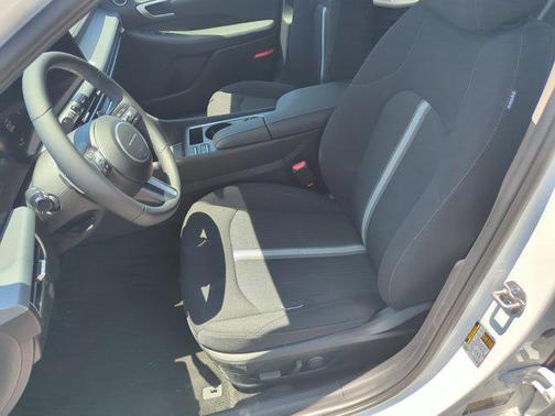 2024 Hyundai SONATA Hybrid SE