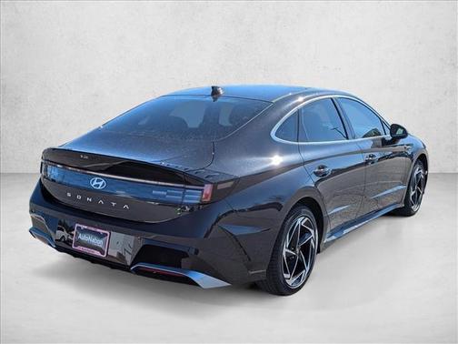 2026 Hyundai SONATA SEL