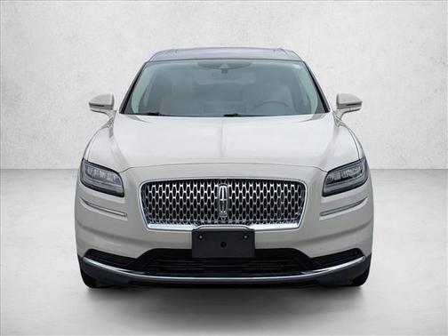 Ceramic Pearl Metallic Tinted Clearcoat 2022 Lincoln Nautilus Reserve