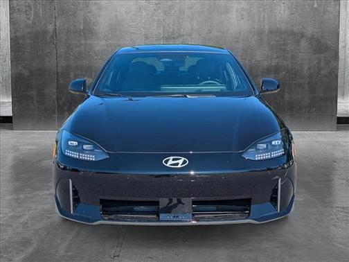 2025 Hyundai IONIQ 6 Limited