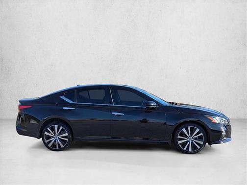 2019 Nissan Altima 2.5 Platinum