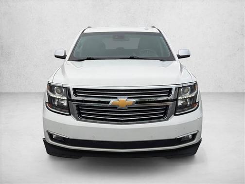 Summit White 2018 Chevrolet Suburban Premier