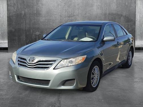 2010 Toyota Camry LE