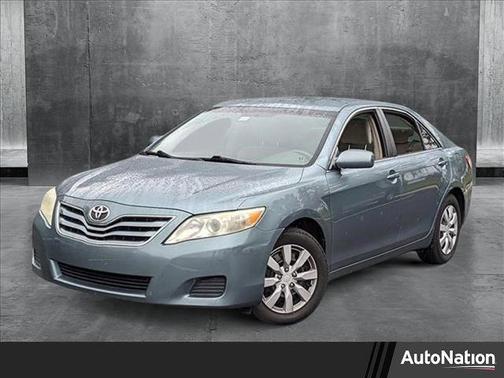 2010 Toyota Camry LE