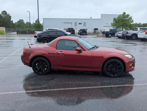 Zeal Red 2015 Mazda MX-5 Miata Grand Touring