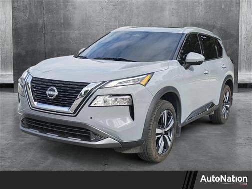 2022 Nissan Rogue SL