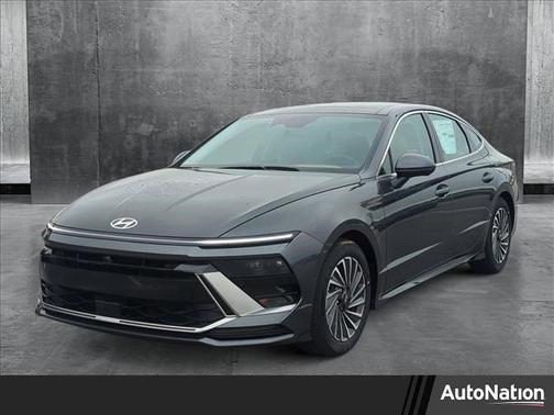 2025 Hyundai SONATA Hybrid Limited