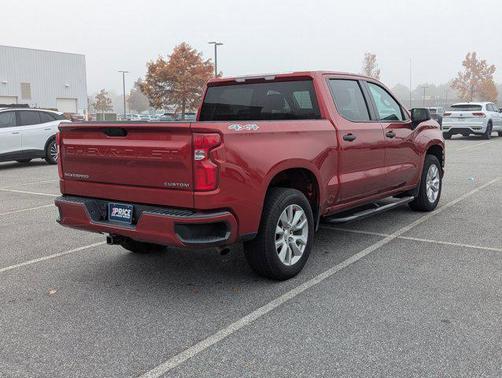 2021 Chevrolet Silverado 1500 Custom