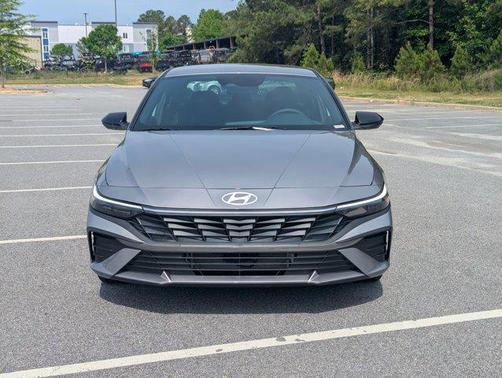 2025 Hyundai ELANTRA HEV SEL Sport