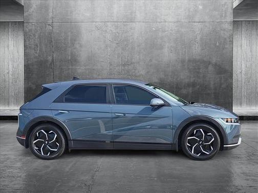 2022 Hyundai IONIQ 5 SEL