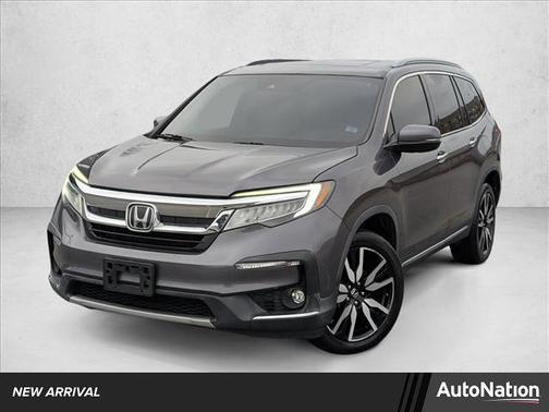 2019 Honda Pilot Touring 8-Passenger