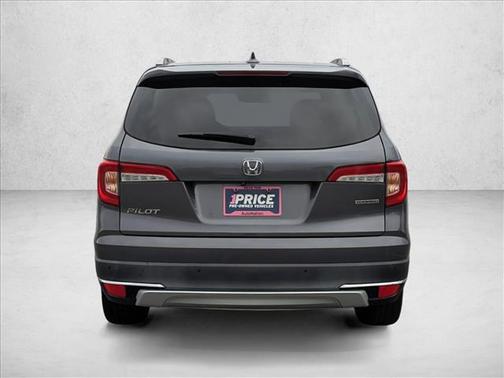 2019 Honda Pilot Touring 8-Passenger