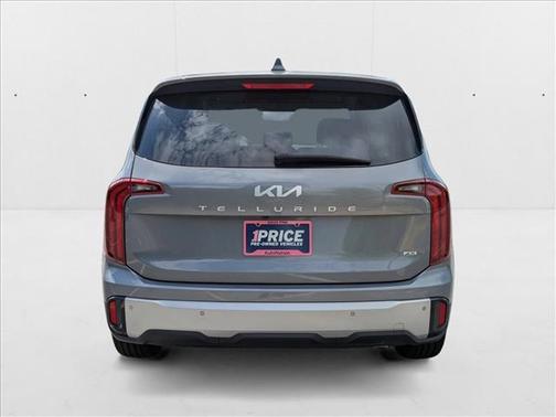 2024 Kia Telluride LX