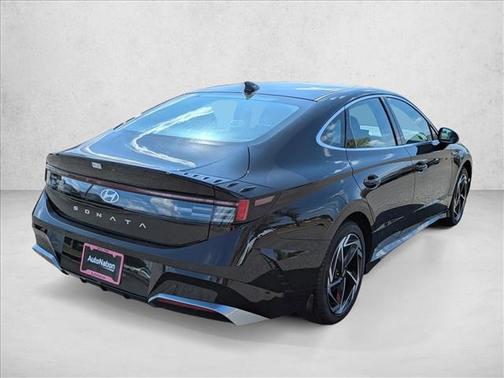 2026 Hyundai SONATA SEL