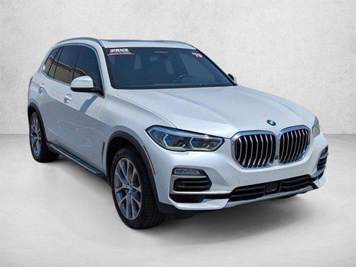 Mineral White Metallic 2019 BMW X5 xDrive50i