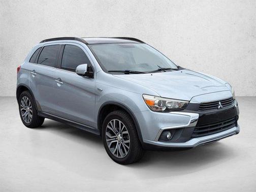 Cool Silver Metallic 2016 Mitsubishi Outlander Sport 2.4 GT