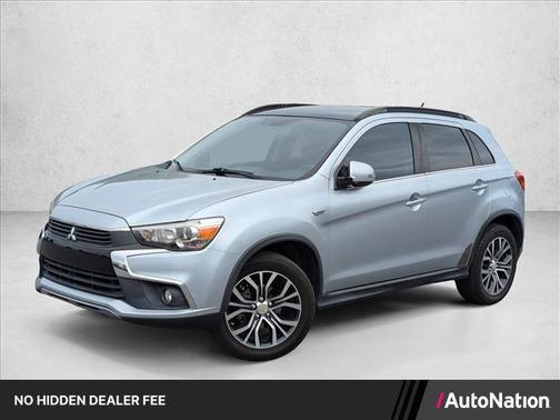 Cool Silver Metallic 2016 Mitsubishi Outlander Sport 2.4 GT