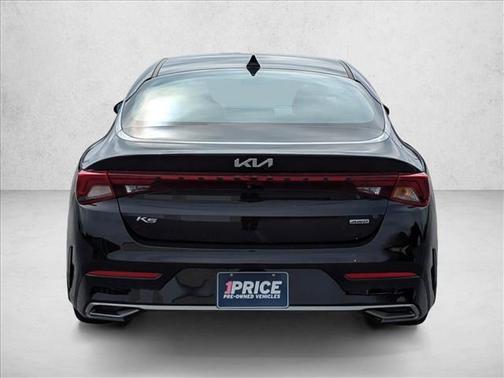 2022 Kia K5 LXS