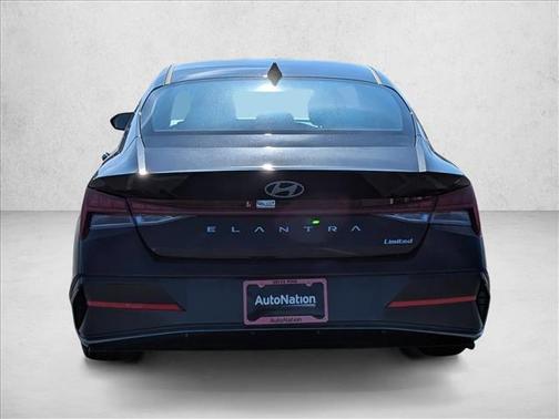 Abyss Black 2026 Hyundai ELANTRA Limited