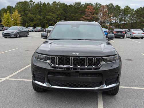 2024 Jeep Grand Cherokee L Laredo