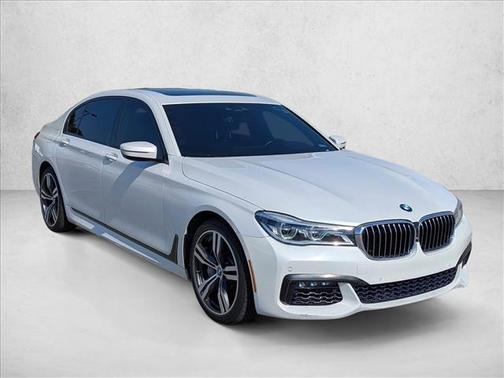 White 2017 BMW 750 I
