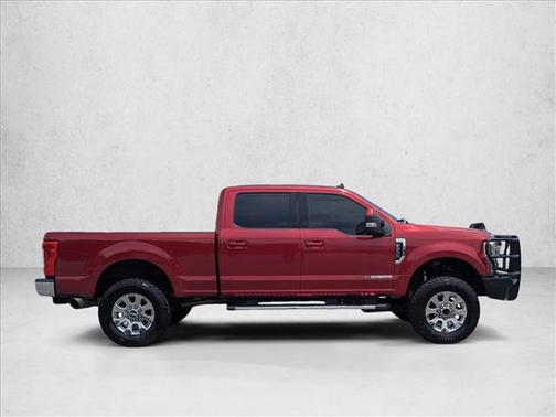 Ruby Red Metallic Tinted Clearcoat 2019 Ford F-250 Lariat