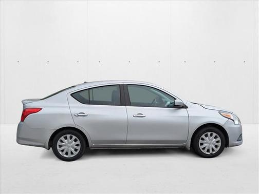 2019 Nissan Versa 1.6 SV