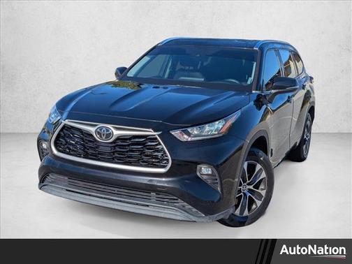 2020 Toyota Highlander XLE