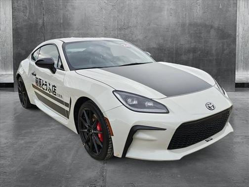 2024 Toyota GR86 Base