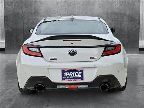 2024 Toyota GR86 Base
