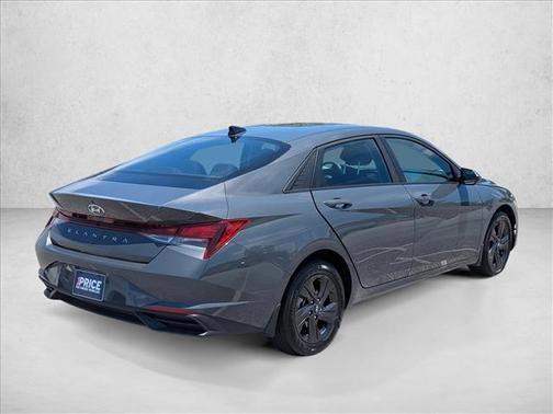 Ecotronic Gray 2023 Hyundai ELANTRA SEL