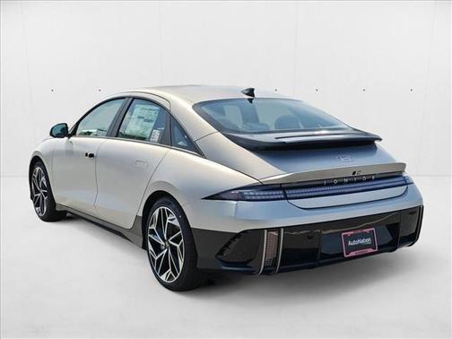 2025 Hyundai IONIQ 6 SEL