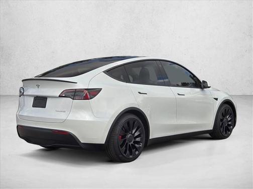 2022 Tesla Model Y Performance Dual Motor All-Wheel Drive