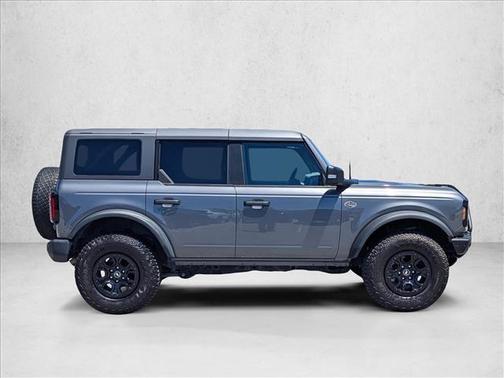 Carbonized Gray Metallic 2023 Ford Bronco Wildtrak