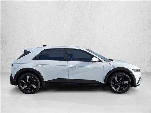 Atlas White 2026 Hyundai IONIQ 5 SEL