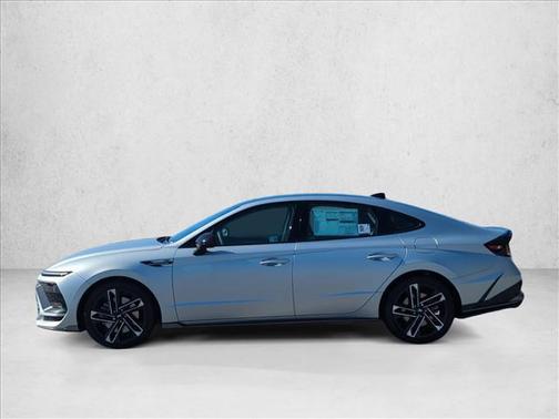 2025 Hyundai SONATA N Line