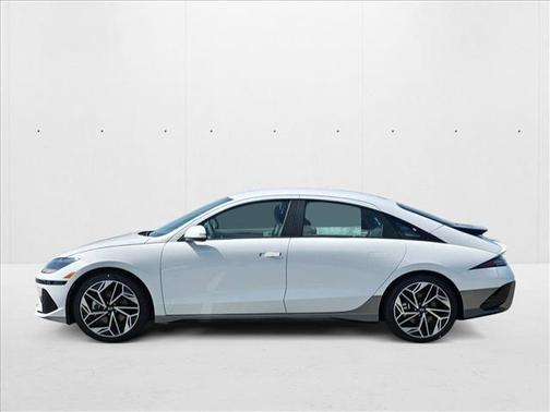 2025 Hyundai IONIQ 6 SEL
