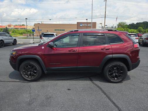 2021 Jeep Cherokee Trailhawk